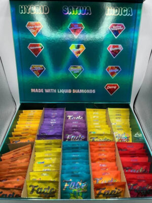 Fade Challenge Fast Acting Gummies 500mg THC counter display box with Sativa Hybrid and Indica individual pouches